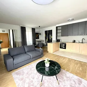 k9-b-5-8-apartment-budapest.inbudapesthotels.com/
