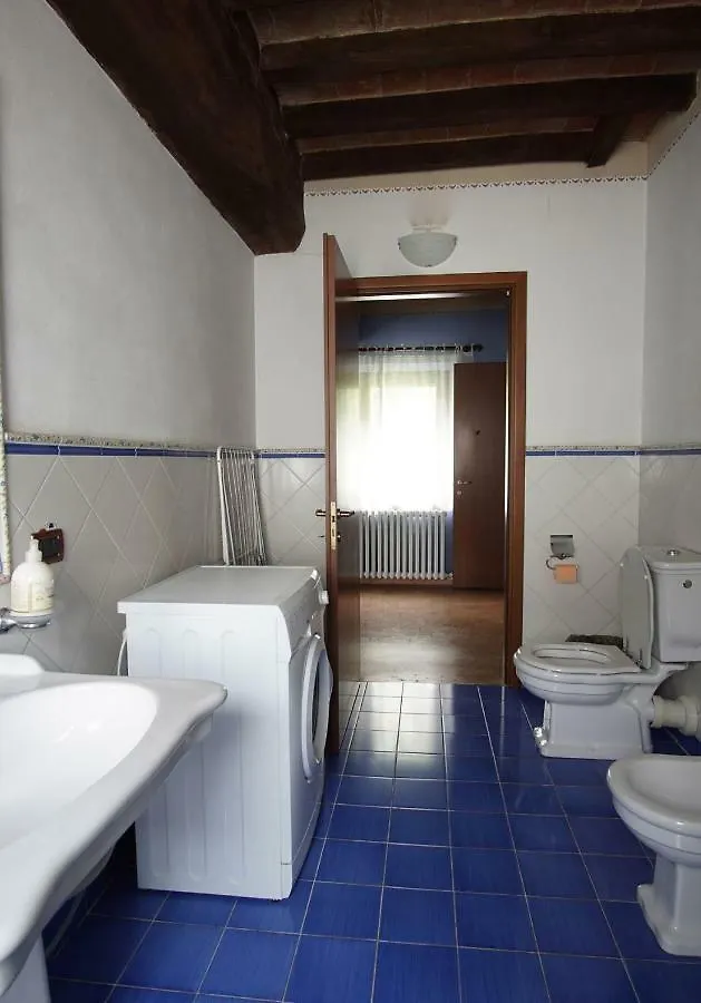 Agriturismo Aggazzotti Colombaro  Country house Colombaro (Modena)
