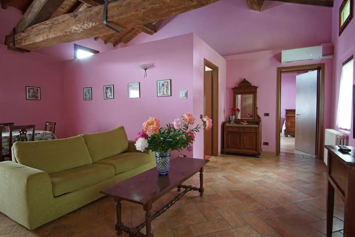 Country house Agriturismo Aggazzotti Colombaro
